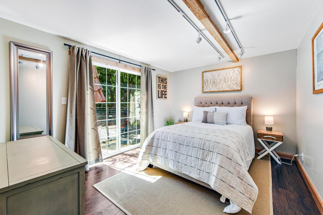 Orchard Near The River Escape Forestville Extérieur photo