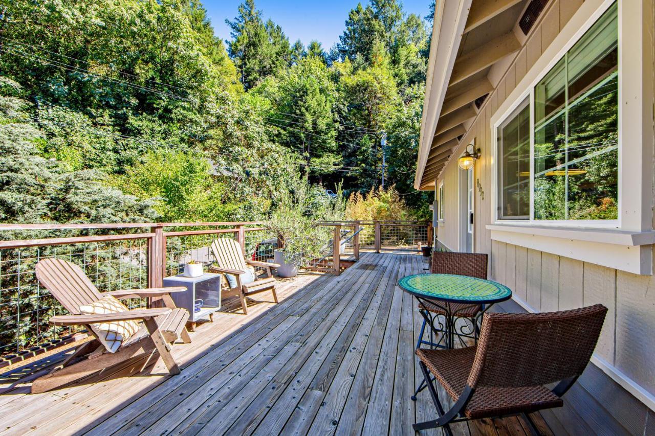 Orchard Near The River Escape Forestville Extérieur photo